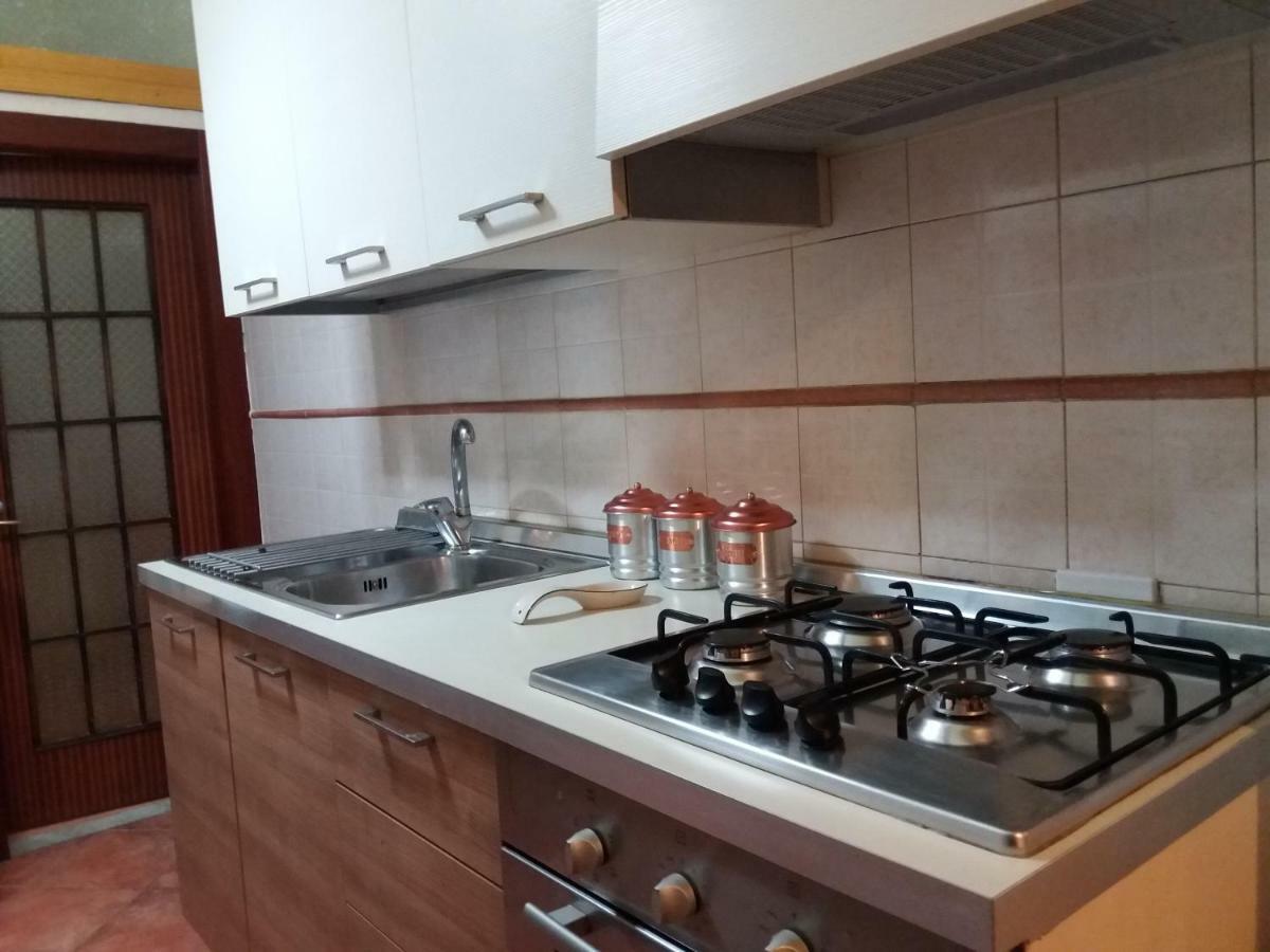 Casa Lillina A Toledo , Near Piazza Del Plebiscito Διαμέρισμα Νάπολη Εξωτερικό φωτογραφία