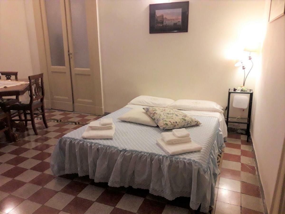 Casa Lillina A Toledo , Near Piazza Del Plebiscito Διαμέρισμα Νάπολη Εξωτερικό φωτογραφία
