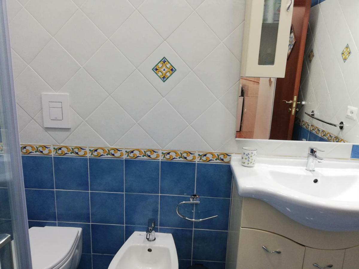 Casa Lillina A Toledo , Near Piazza Del Plebiscito Διαμέρισμα Νάπολη Εξωτερικό φωτογραφία