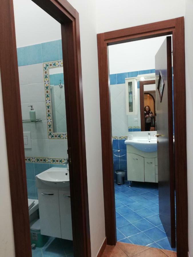 Casa Lillina A Toledo , Near Piazza Del Plebiscito Διαμέρισμα Νάπολη Εξωτερικό φωτογραφία